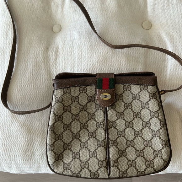 Gucci Monogram Canvas Shoulder/Crossbody Bag - Picture 3 of 14
